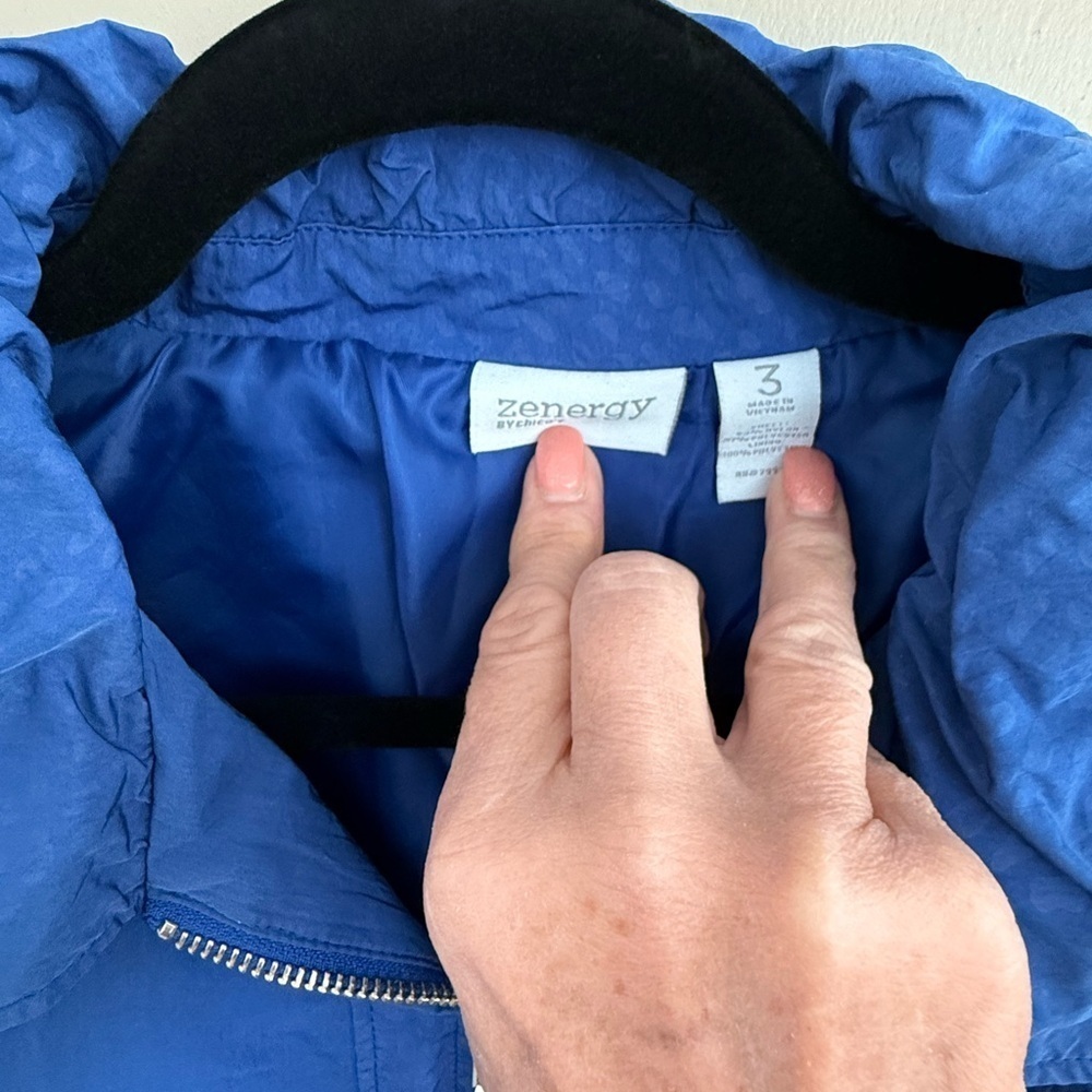 Chicos Zenergy Cobalt lightweight jacket weather protection sz 3 (equiv 14-16) - Picture 3 of 7
